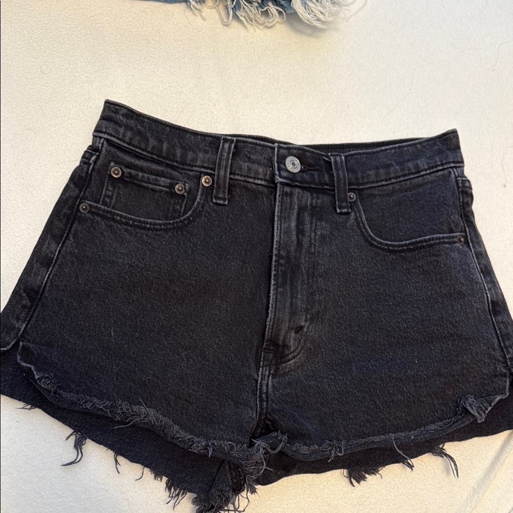 Abercrombie high rise mom shorts